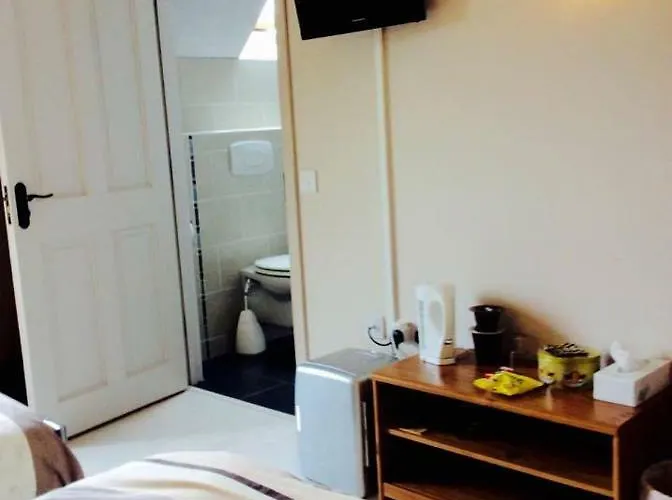 Holland House F94dp26 Ballyshannon